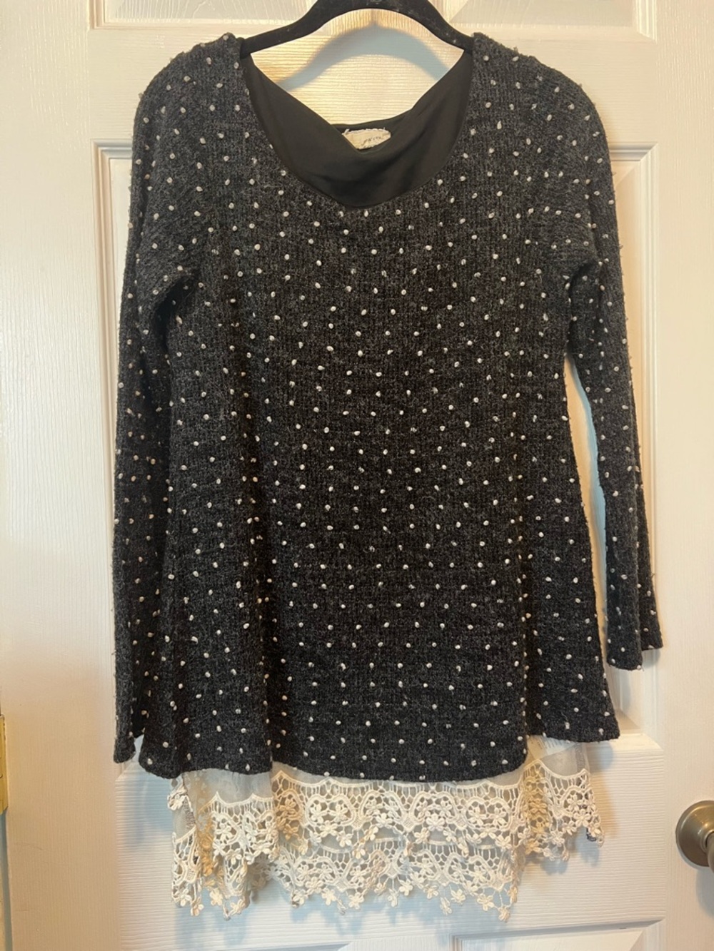 A'Reve Black Knit Top with Cream Label Detail
